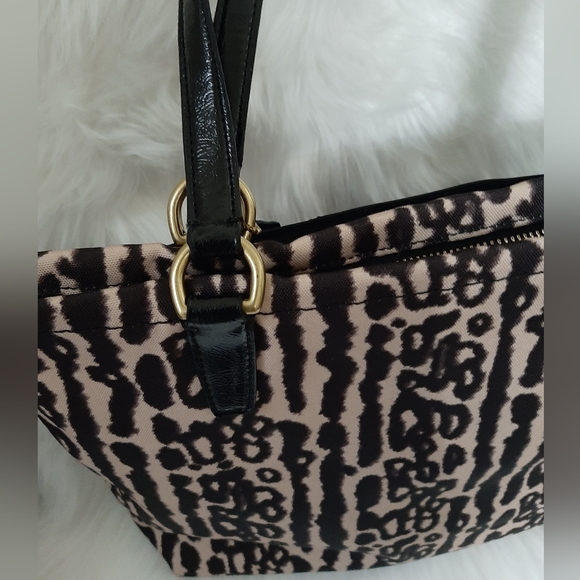 COACH Signature Leopard Ocelot Animal Print Zip Tote Shoulder Bag - Picture 8 of 12
